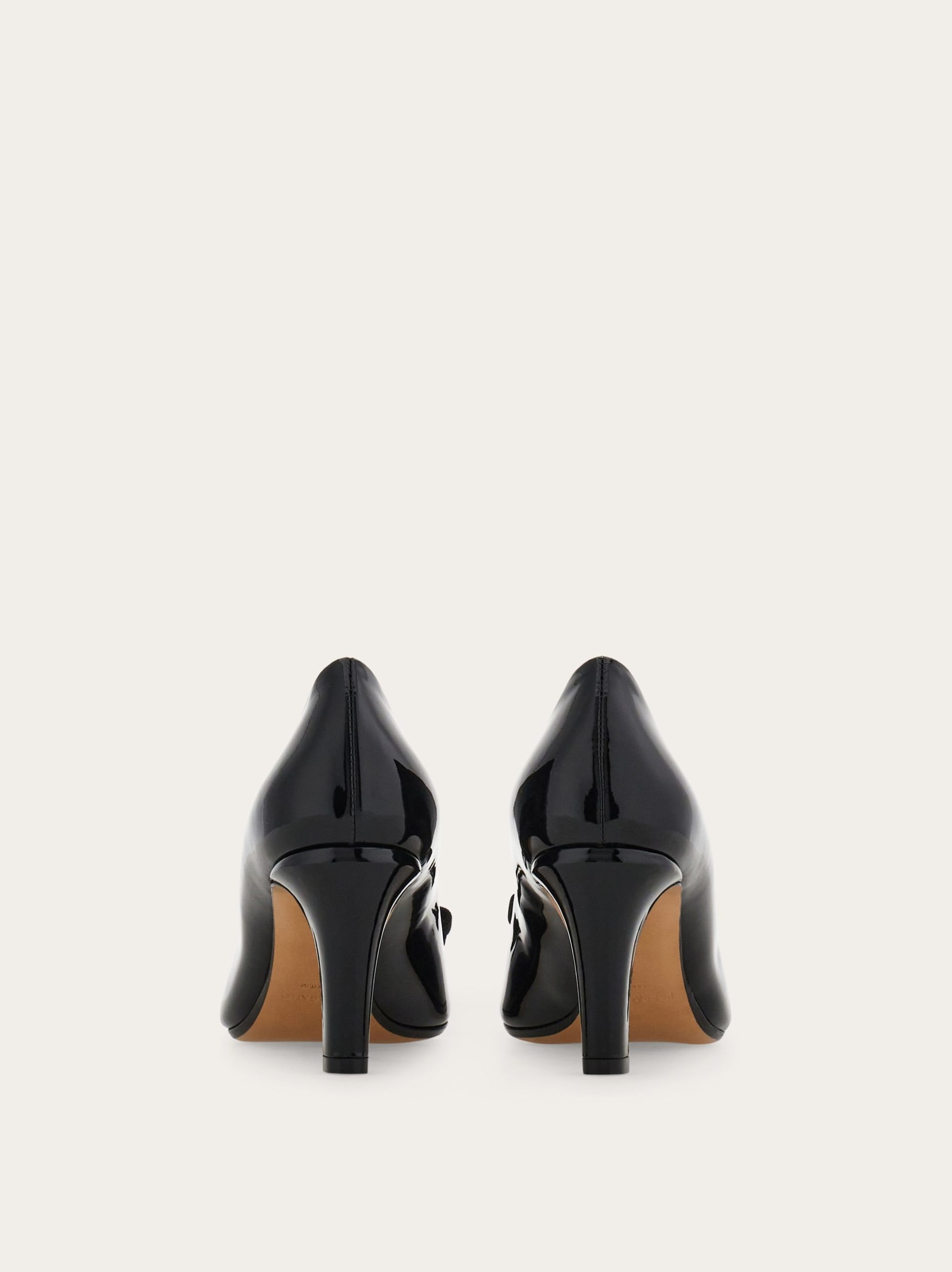 Ferragamo Vara bow pump shoe - Image 4